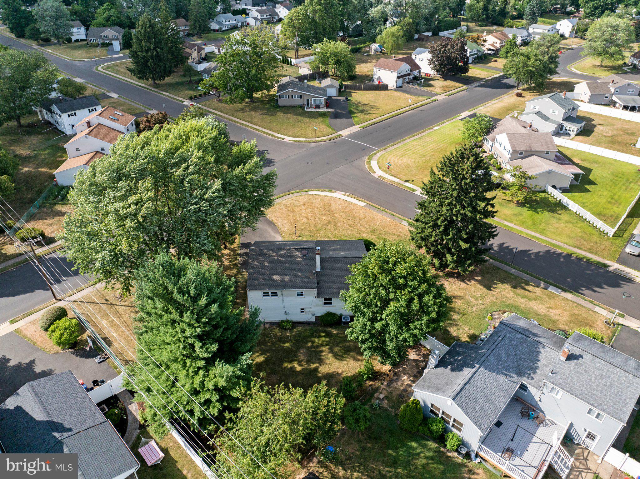 950 Dogwood Road Warminster, PA 18974 - Photo 38 of 40