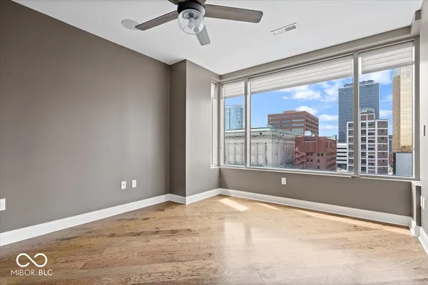 $3,800 | 333 Massachusetts Avenue, Unit 507, Indianapolis, IN 46204