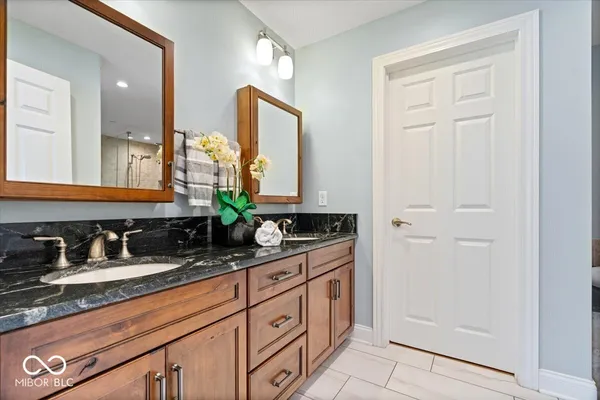 $3,800 | 333 Massachusetts Avenue, Unit 507, Indianapolis, IN 46204