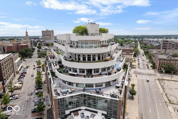 $3,800 | 333 Massachusetts Avenue, Unit 507, Indianapolis, IN 46204