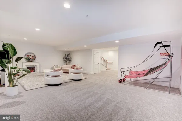 $1,098,000 | 2728 Hillfield Drive, Frederick, MD 21702