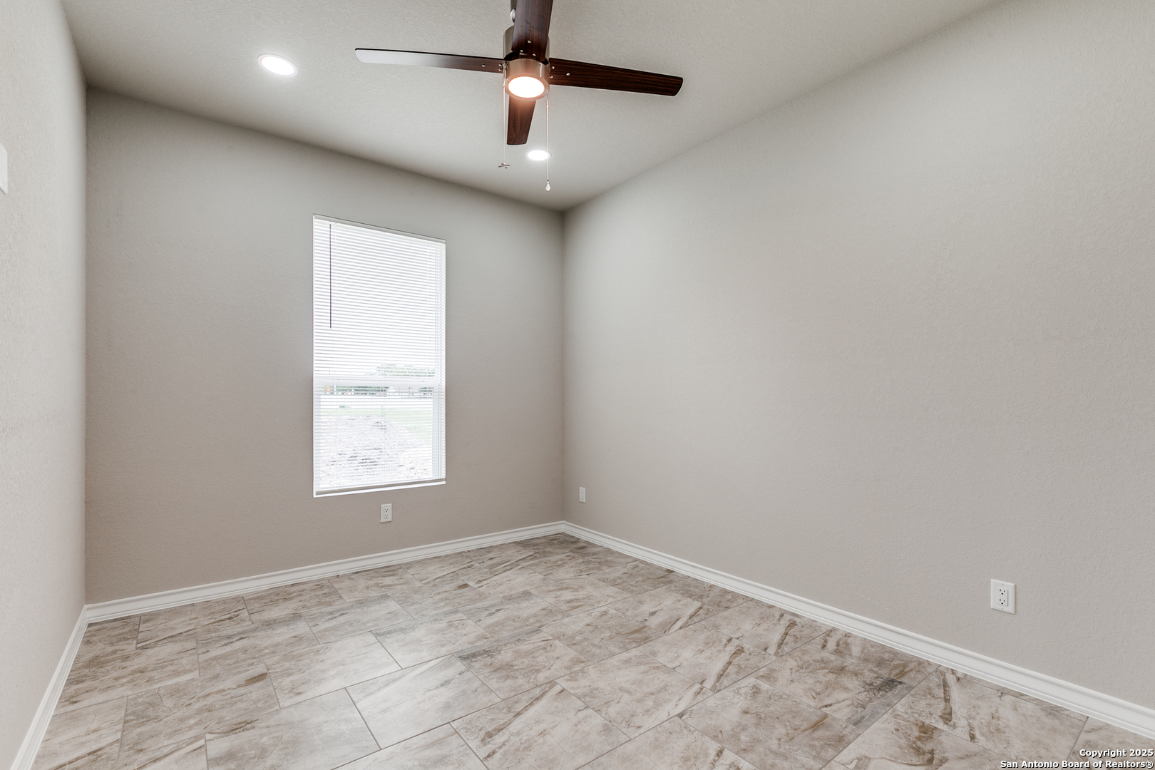 3367 Roland Road San Antonio, TX 78210 - Photo 19 of 28