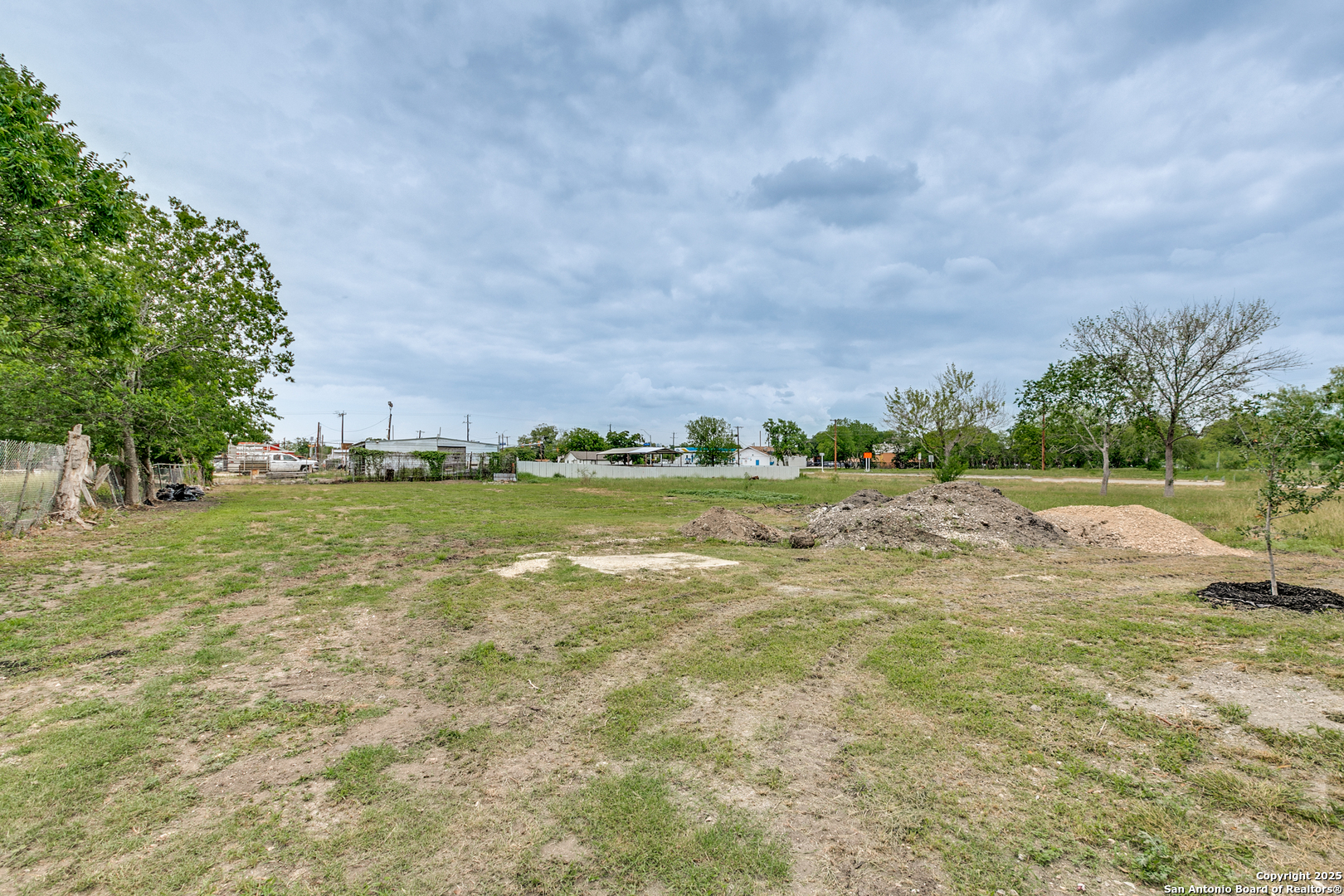 3367 Roland Road San Antonio, TX 78210 - Photo 25 of 28