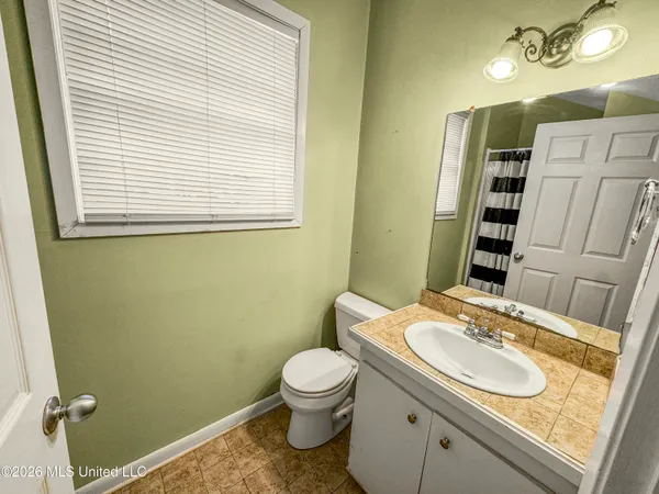 $1,800 | 3018 Wardlaw Road, McComb, MS 39648