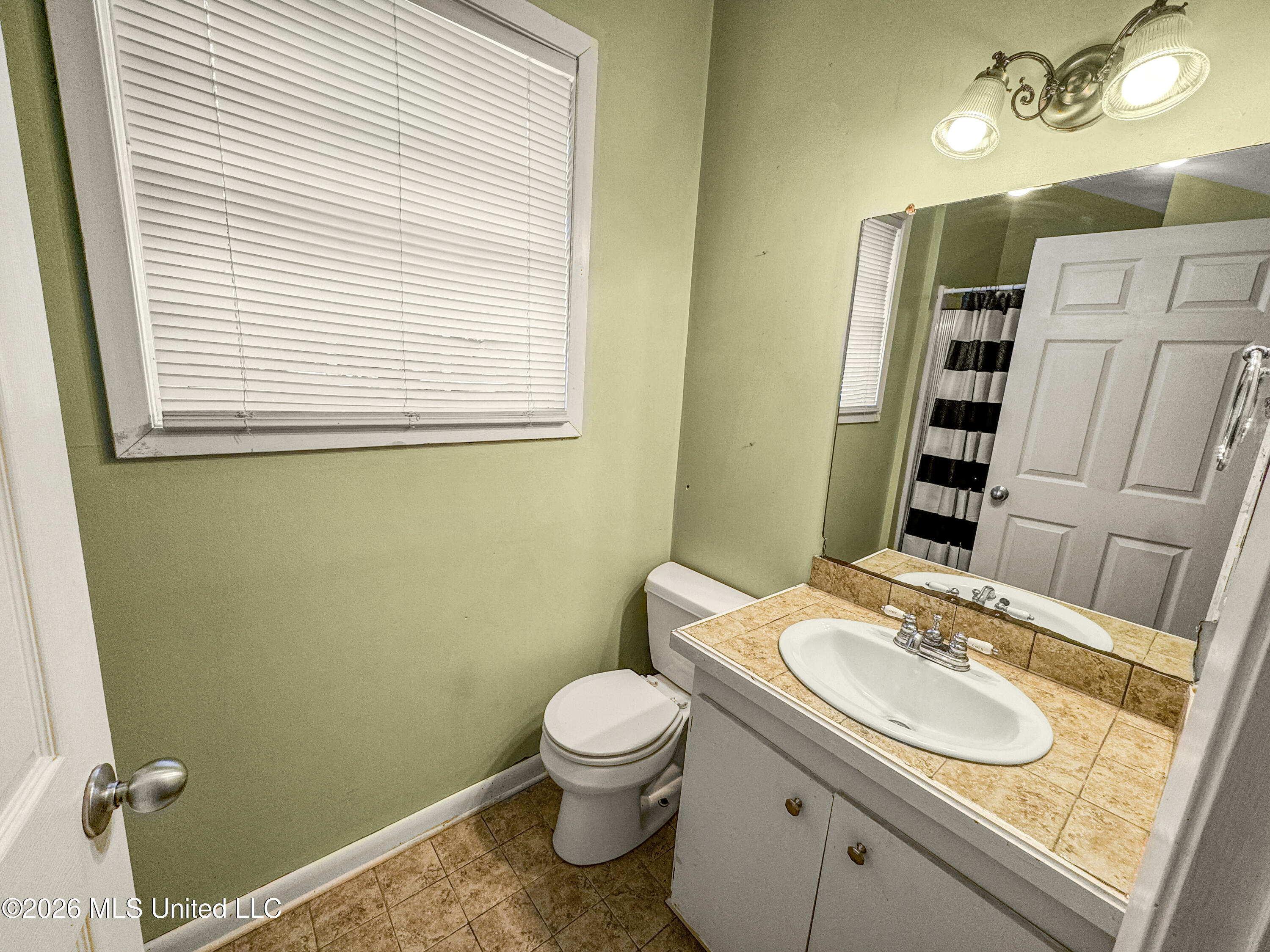 3018 Wardlaw Road McComb, MS 39648 - Photo 9 of 21 IMG_5812