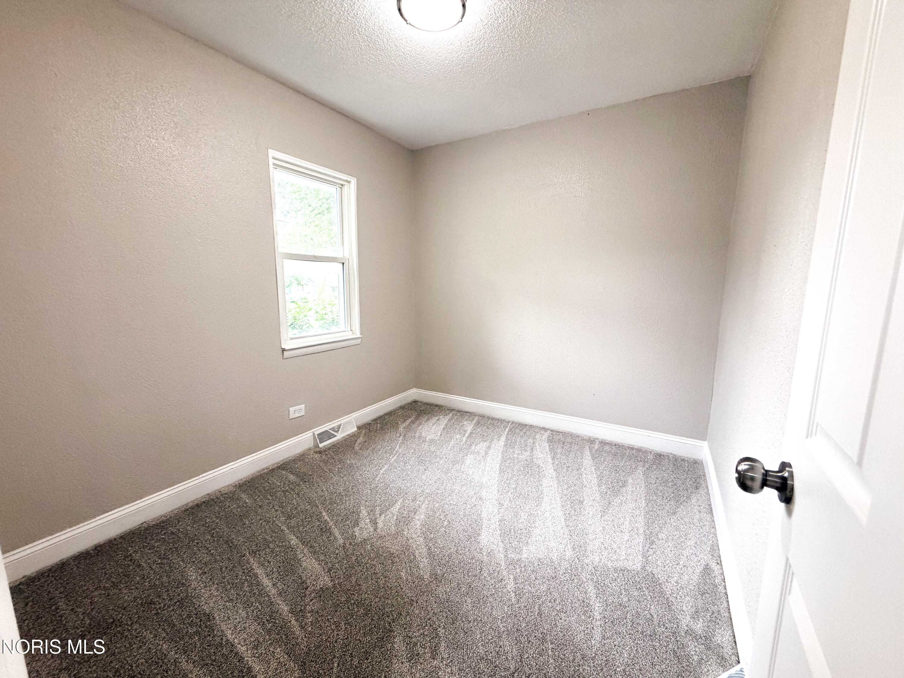 5652 Rudyard Road Sylvania, OH 43560 - Photo 25 of 36 Gallery Image 25
