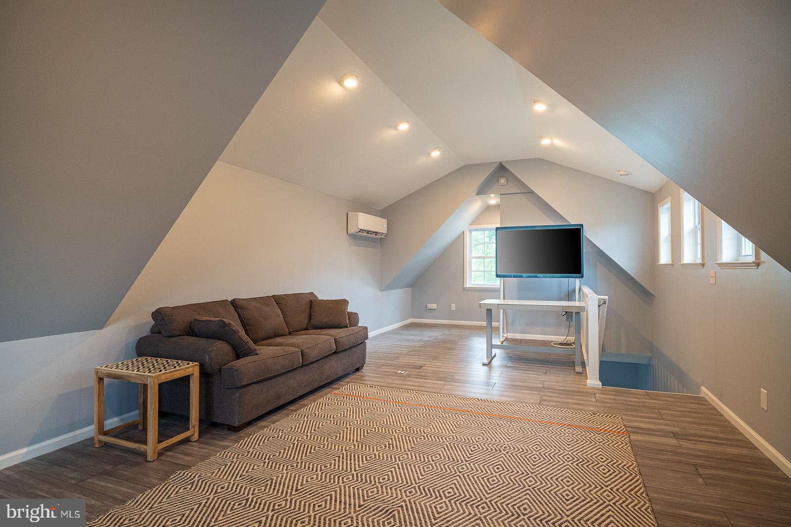 2531 Key Boulevard Arlington, VA 22201 - Photo 29 of 34 Finished Loft above Garage