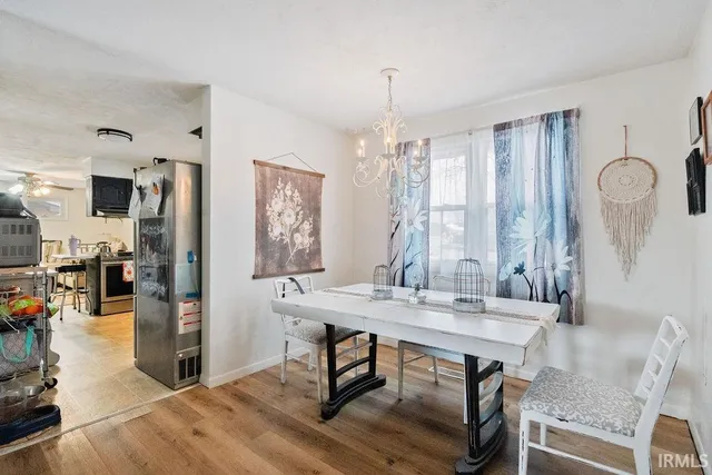 $225,000 | 501 South Hardacre Court, New Castle, IN 47362