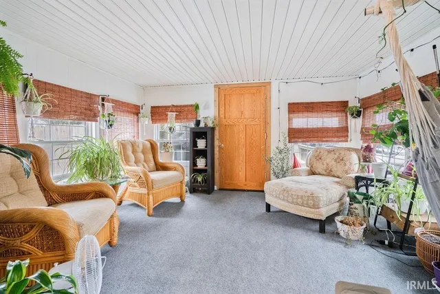 $225,000 | 501 South Hardacre Court, New Castle, IN 47362