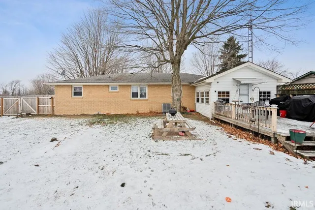 $225,000 | 501 South Hardacre Court, New Castle, IN 47362