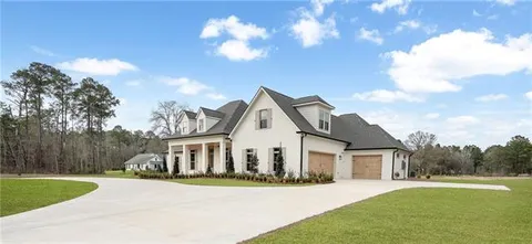 $1,448,500 | 72805 Plumegrass Drive, Covington, LA 70433