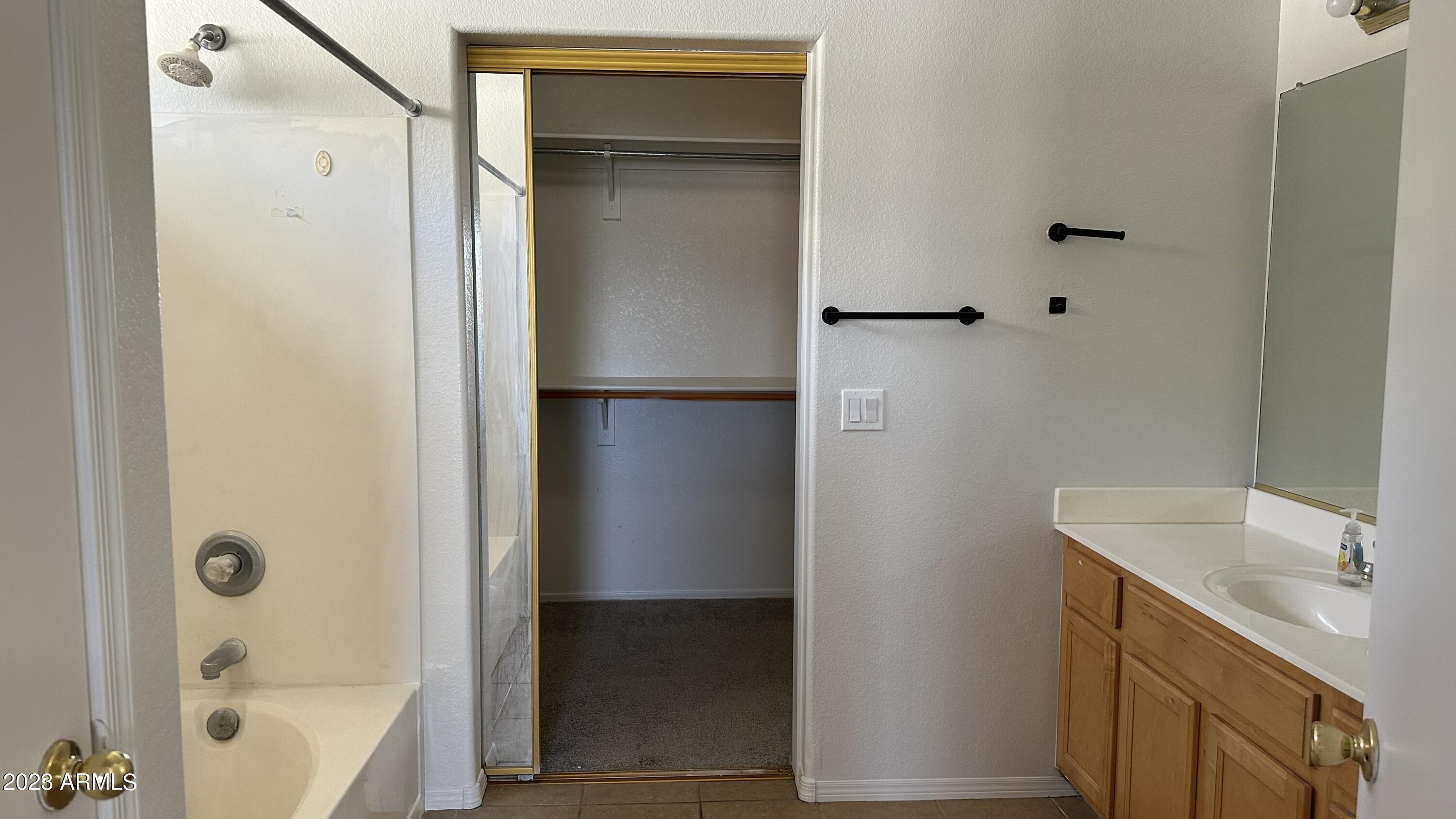 12741 Desert Flower Road Avondale, AZ 85392 - Photo 11 of 14 Photo9