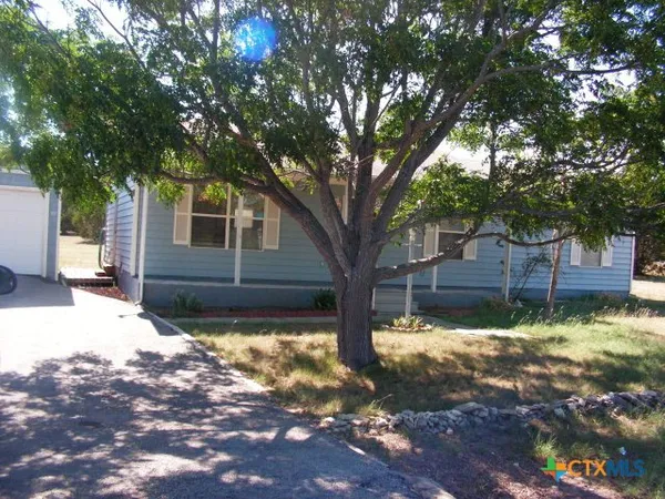 $1,675 | 716 Persimmon Pass, Fischer, TX 78623