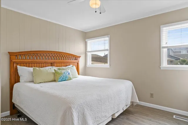 $1,599,000 | 877 Ocean Boulevard West, Holden Beach, NC 28462