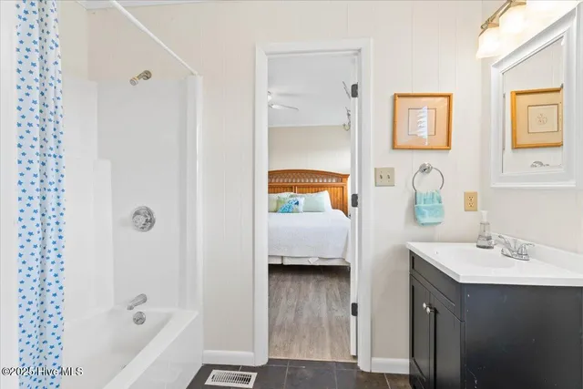 $1,599,000 | 877 Ocean Boulevard West, Holden Beach, NC 28462