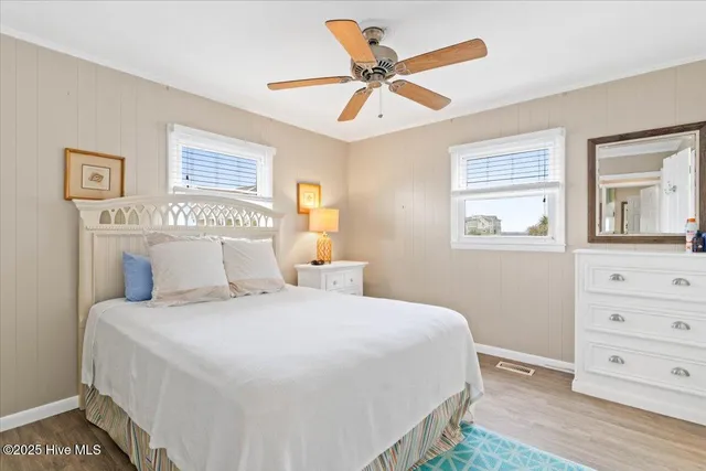 $1,599,000 | 877 Ocean Boulevard West, Holden Beach, NC 28462