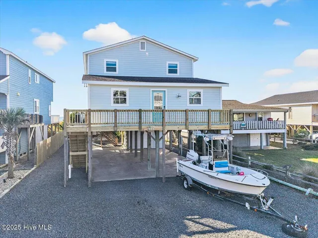 $1,599,000 | 877 Ocean Boulevard West, Holden Beach, NC 28462