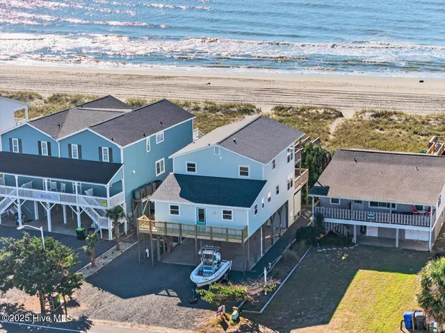 $1,599,000 | 877 Ocean Boulevard West, Holden Beach, NC 28462