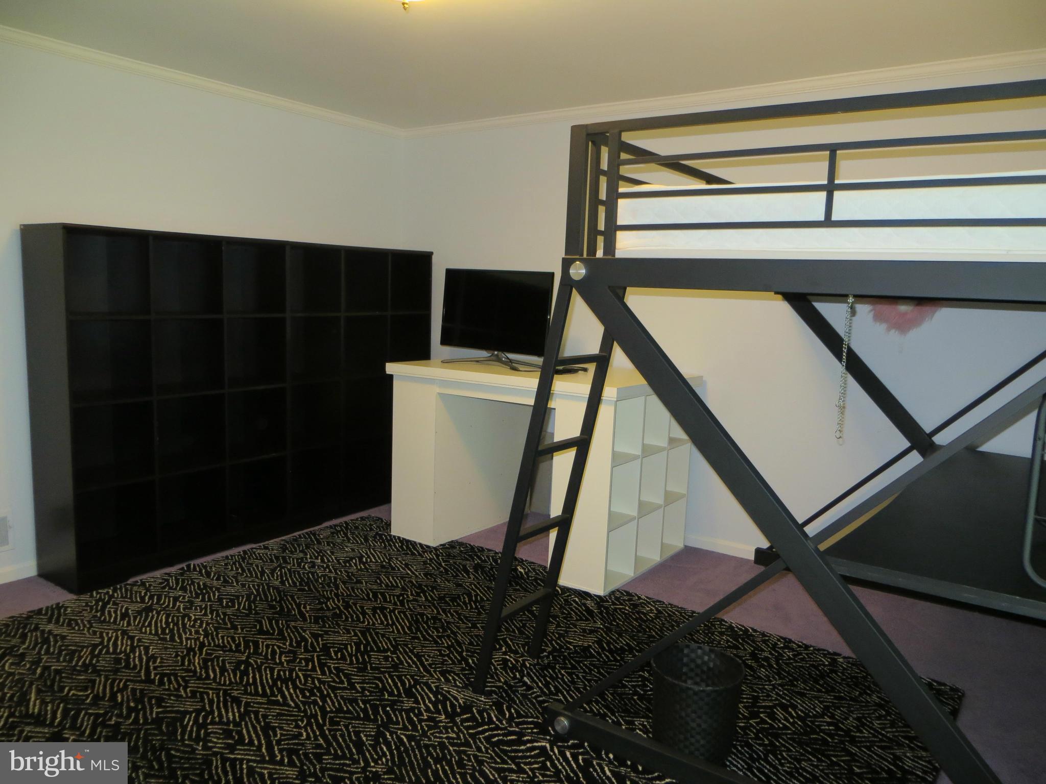 23462 Potts Mill Road Middleburg, VA 20117 - Photo 13 of 20 Bedroom