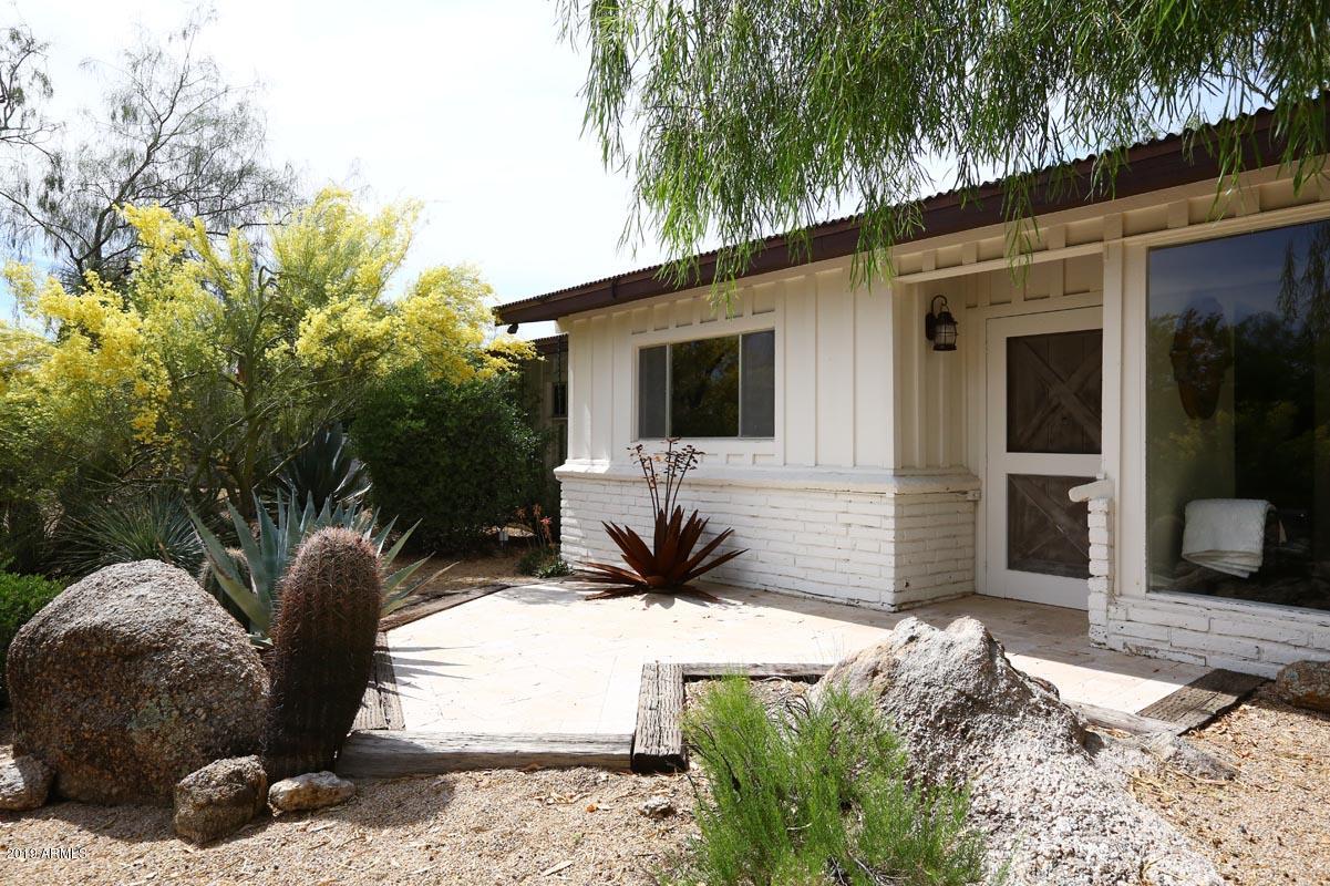 7321 East Long Rifle Road Carefree, AZ 85377 - Photo 3 of 48 Entry