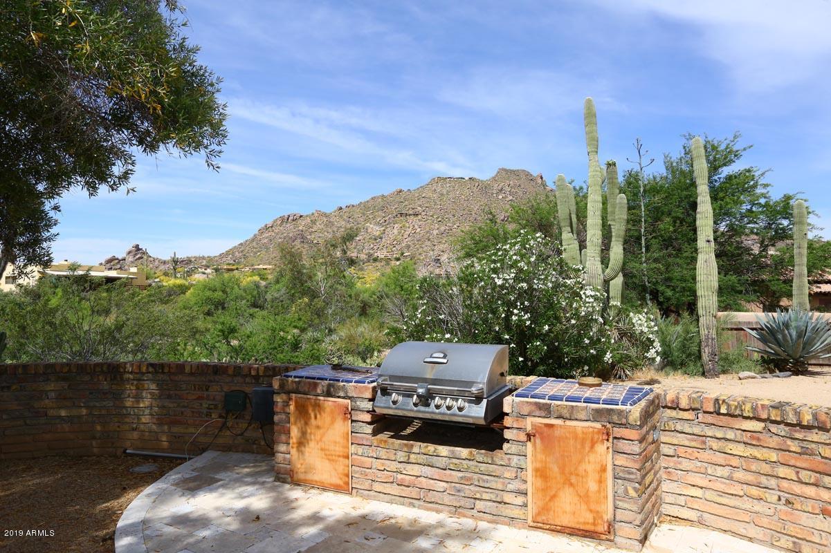 7321 East Long Rifle Road Carefree, AZ 85377 - Photo 43 of 48 BBQ Grill
