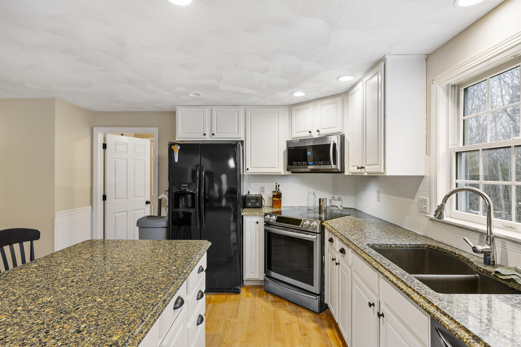 6 Kestrel Circle York, ME 03909 - Photo 11 of 47 LaBrie-Media-Photos-10