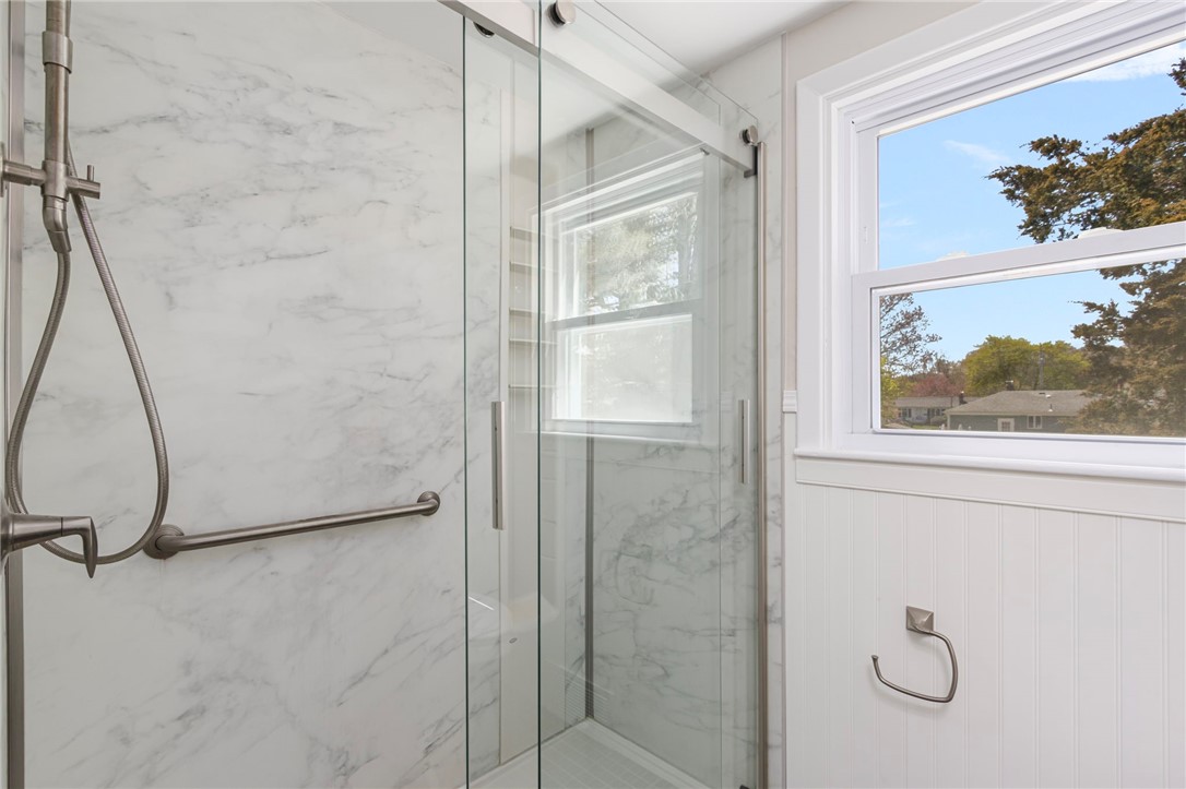 44 Ideal Court Warwick, RI 02818 - Photo 19 of 25