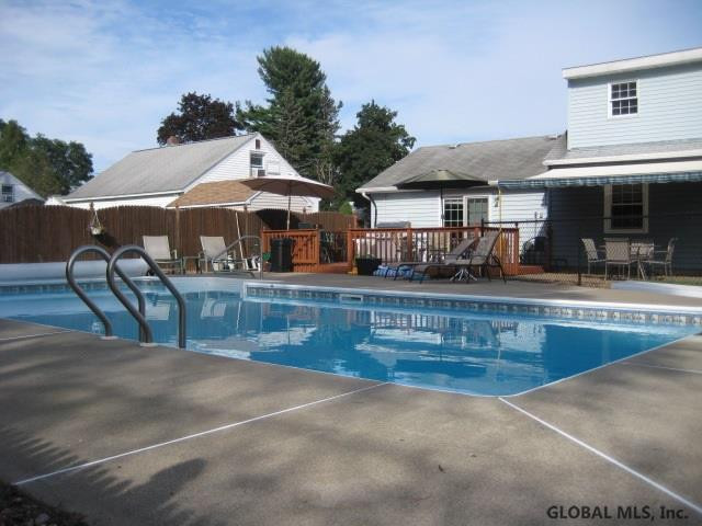 1016 Roberta Road Rotterdam, NY 12303 - Photo 23 of 25 Photo 23