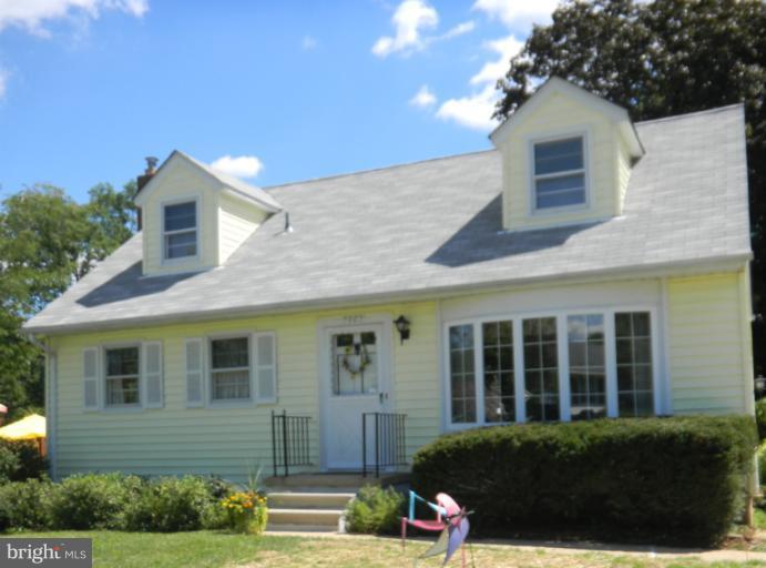 7007 Gaymount Road Windsor Mill, MD 21244 - Photo 15 of 15 Exterior (Front)