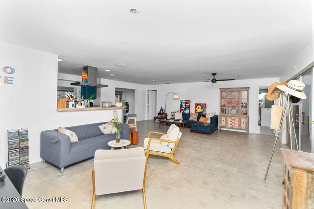 $3,775 | 302 West Osceola Lane, Cocoa Beach, FL 32931