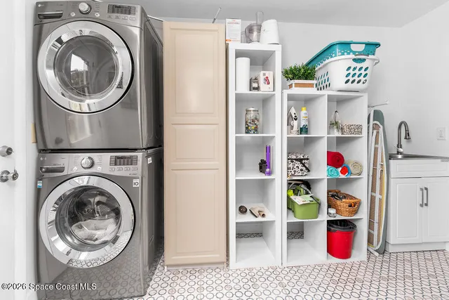 $3,775 | 302 West Osceola Lane, Cocoa Beach, FL 32931