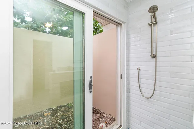 $3,775 | 302 West Osceola Lane, Cocoa Beach, FL 32931