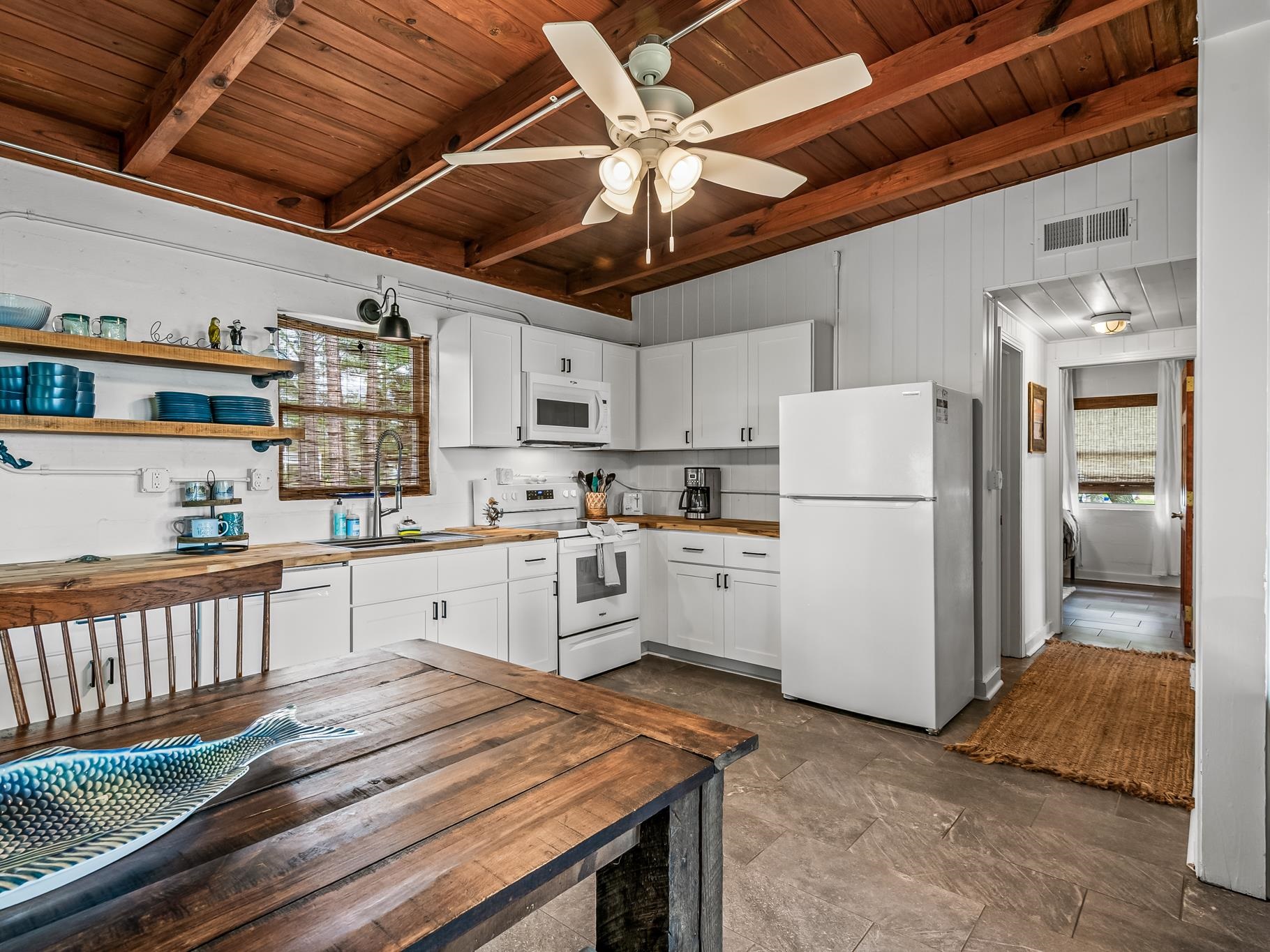 2669 Surf Road Ochlockonee Bay, FL 32346 - Photo 15 of 47