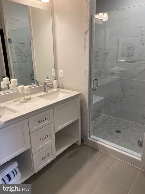 1951 Roland Clarke Place, Unit 31 Reston, VA 20191 - Photo 6 of 12 MASTER SUITE BATH
