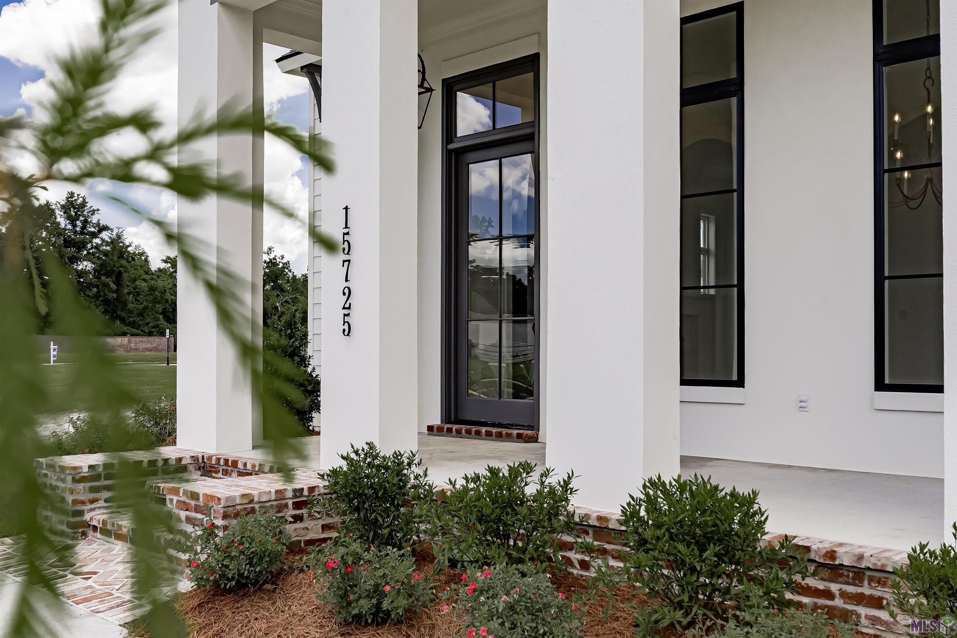 15725 Jack Street Baton Rouge, LA 70817 - Photo 3 of 54 Gallery Image 3