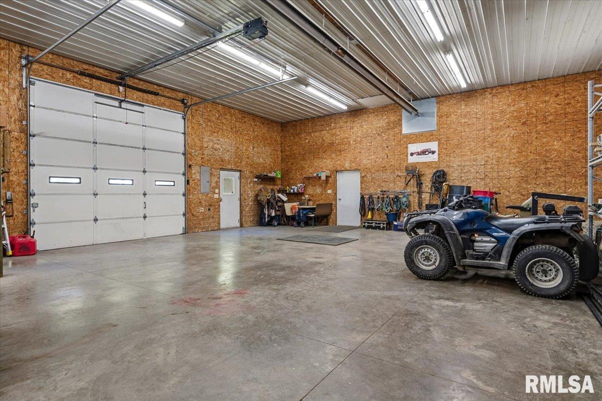 2201 Strawn Crossing Road Jacksonville, IL 62650 - Photo 59 of 64
