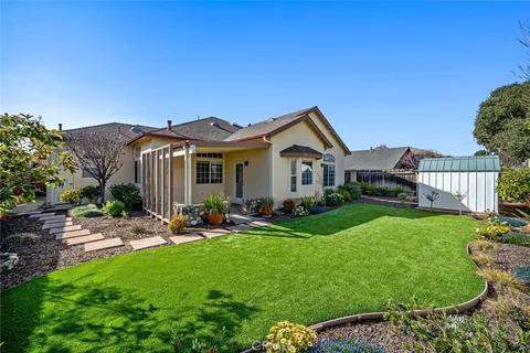 $989,000 | 1103 Rose Court, Grover Beach, CA 93433