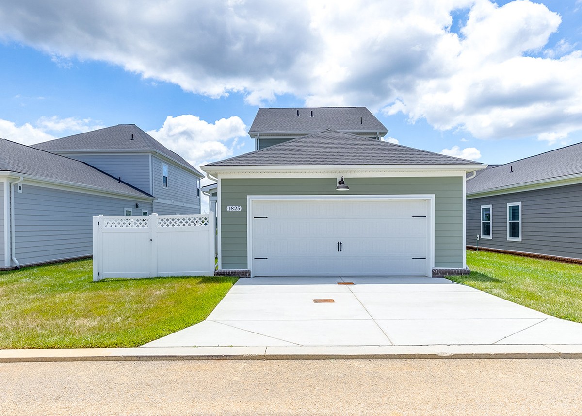 1825 Flatwaters St Spring Hill Spring Hill, TN 37174 - Photo 7 of 10