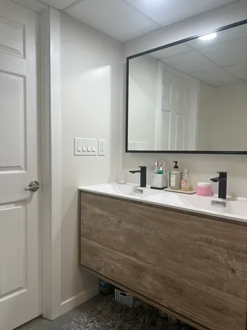 $5,250 | 113 Cambridge Street, Winchester, MA 01890