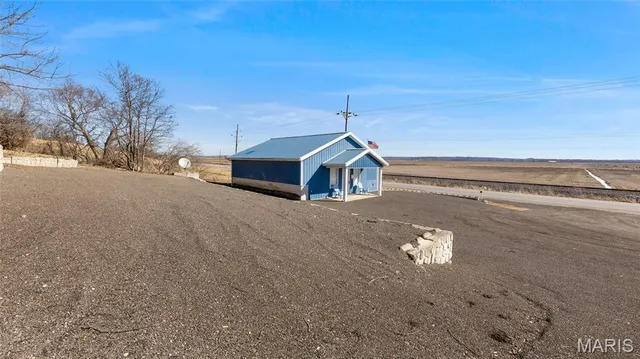 $274,900 | 1187 Highway 79, Winfield, MO 63389