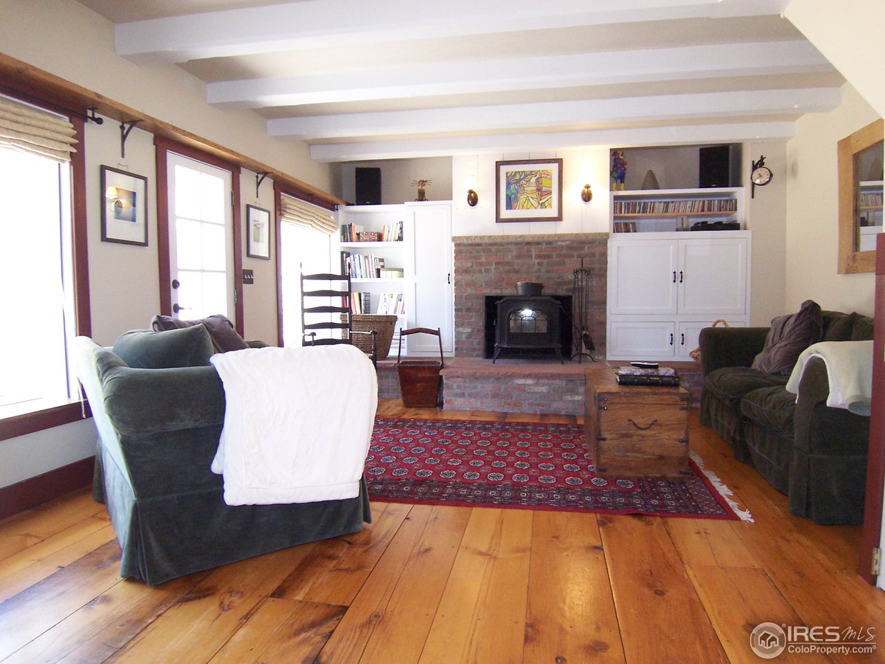 459 Gold Run Road Boulder, CO 80302 - Photo 3 of 18 a living room with furniture rug and window