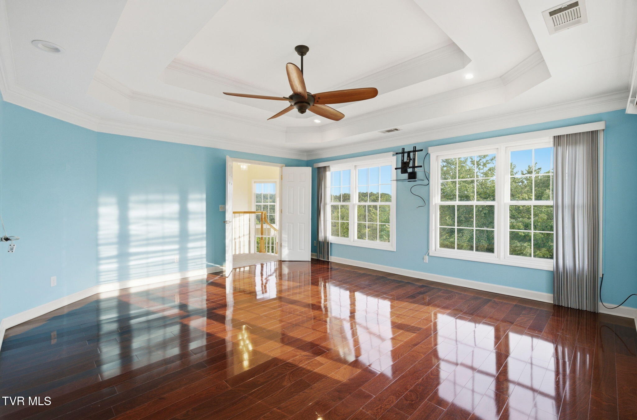 4017 Glen Alpine Road Kingsport, TN 37660 - Photo 46 of 77 51-web-or-mls-051_DSC09094