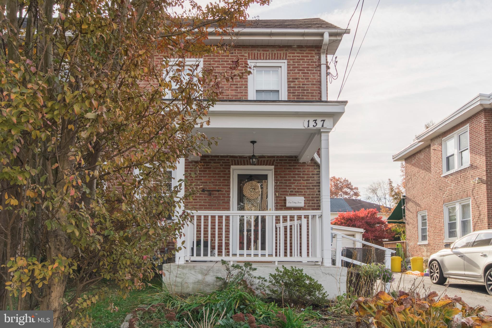 137 Simpson Road Ardmore, PA 19003 - Photo 2 of 35