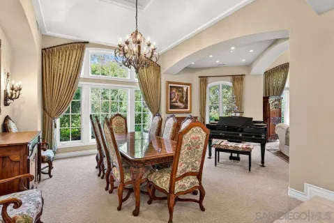 $6,495,000 | 6253 Clubhouse Drive, Rancho Santa Fe, CA 92067