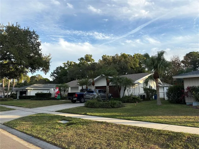 $3,500 | 2649 Clubhouse Drive South, Clearwater, FL 33761
