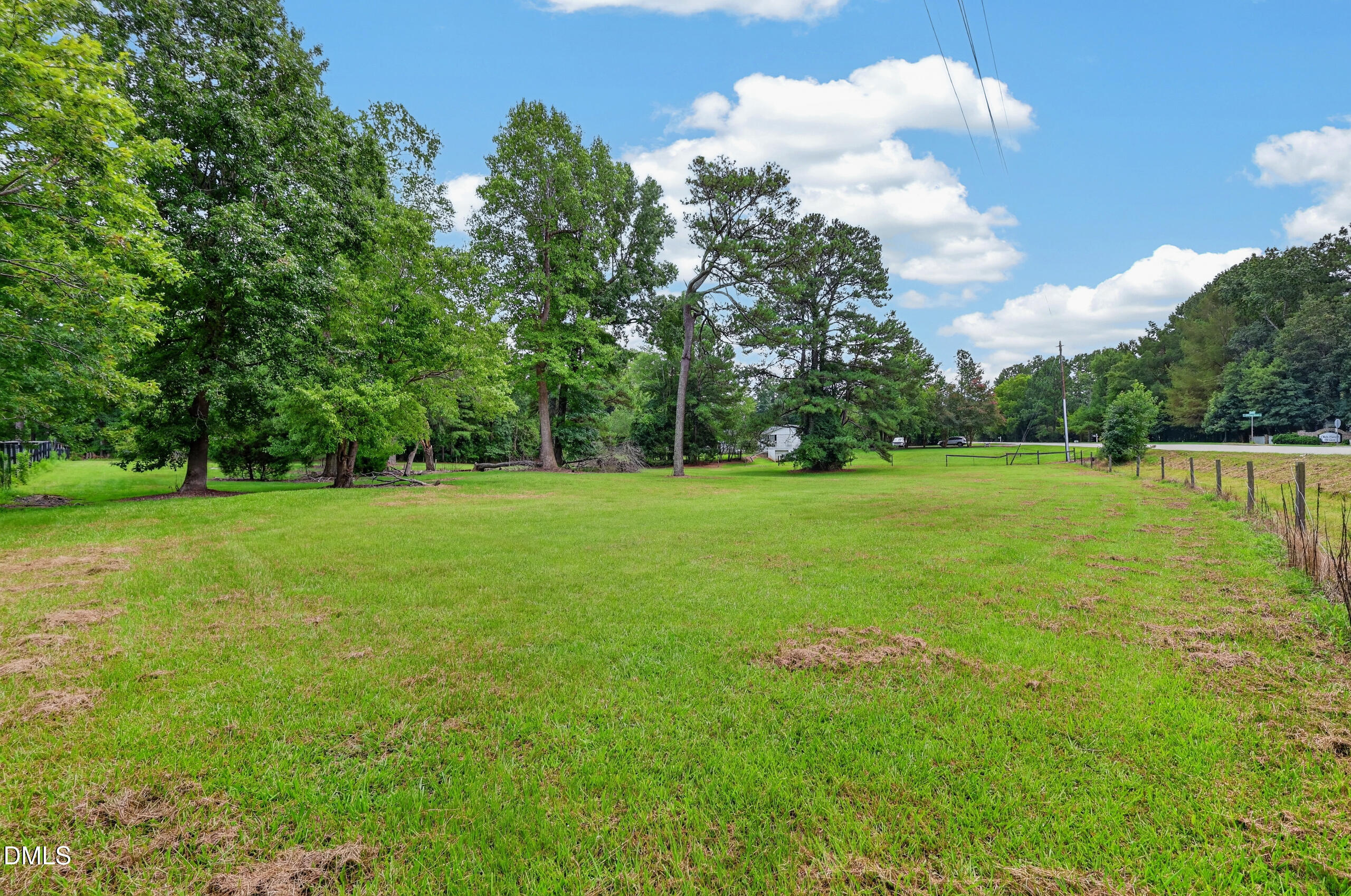 5101 Olde South Road Raleigh, NC 27606 - Photo 9 of 18 45BC8463-AFBB-4673-9975-4F0C2721C8EC
