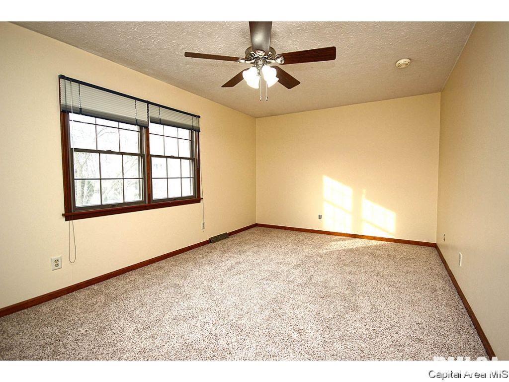 10 Brighton Road Springfield, IL 62702 - Photo 23 of 36