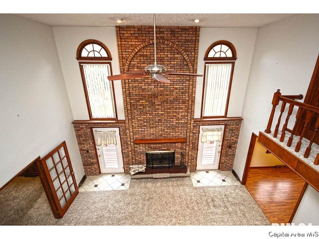 10 Brighton Road Springfield, IL 62702 - Photo 7 of 36