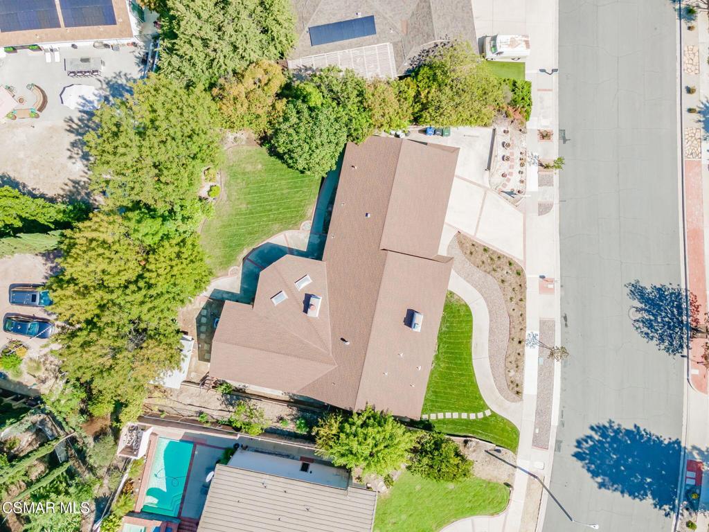 2085 Rayshire Street Thousand Oaks, CA 91362 - Photo 43 of 49