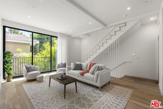 $6,495 | 1413 South Doheny Drive, Los Angeles, CA 90035